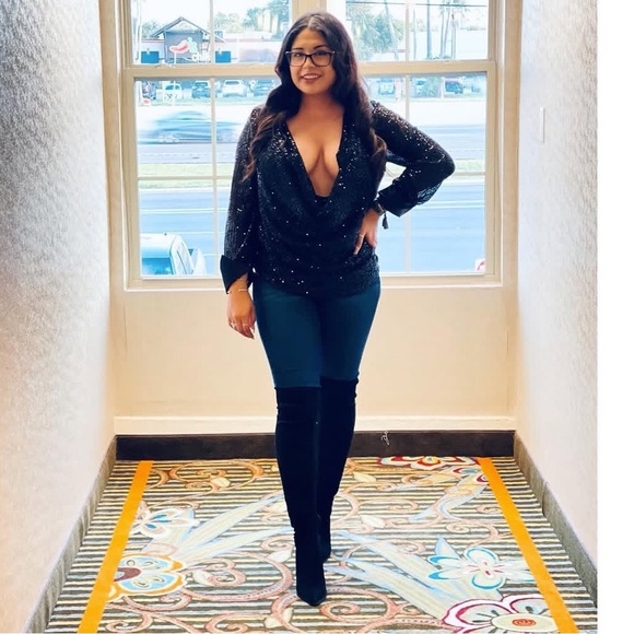 Fashion Nova Black Deep V Sequin Top - Picture 4 of 4